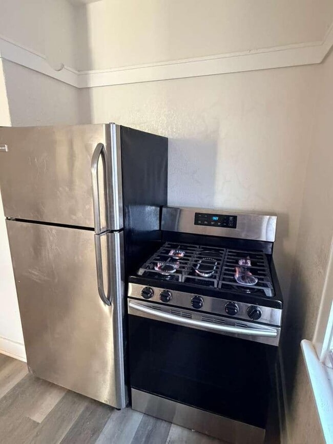 Building Photo - 2213 N 57th St