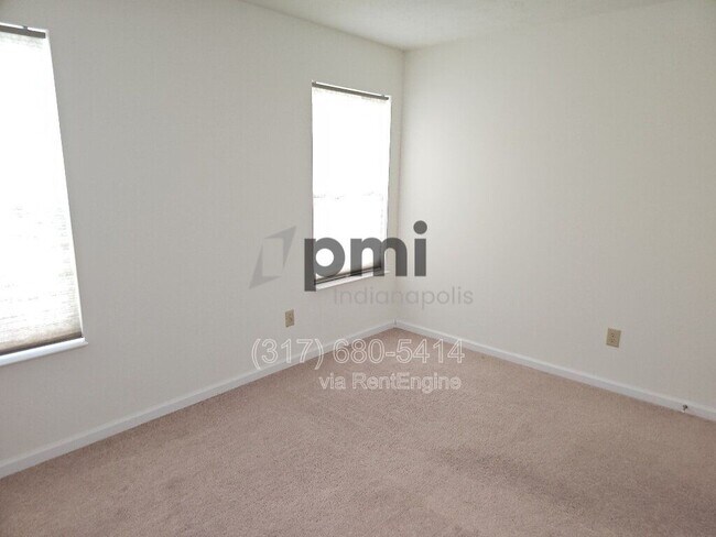 Building Photo - 5240 Castamere Dr