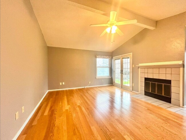 Building Photo - 1405 Brixham Cove