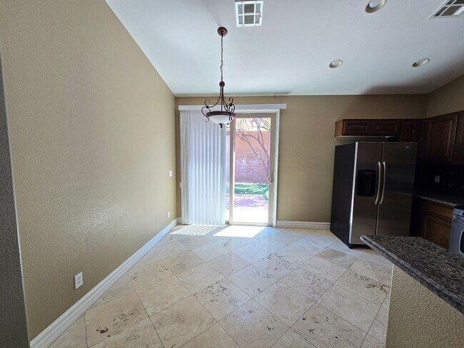 Building Photo - Rhodes Ranch Single Story Rental