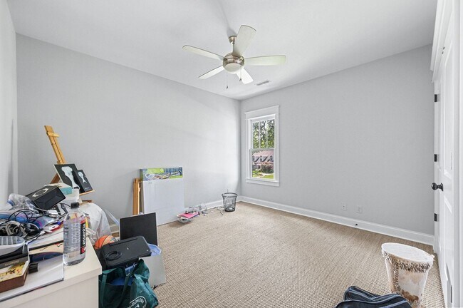 Building Photo - Stunning 4BE/3.5BA home in the heart of Gr...