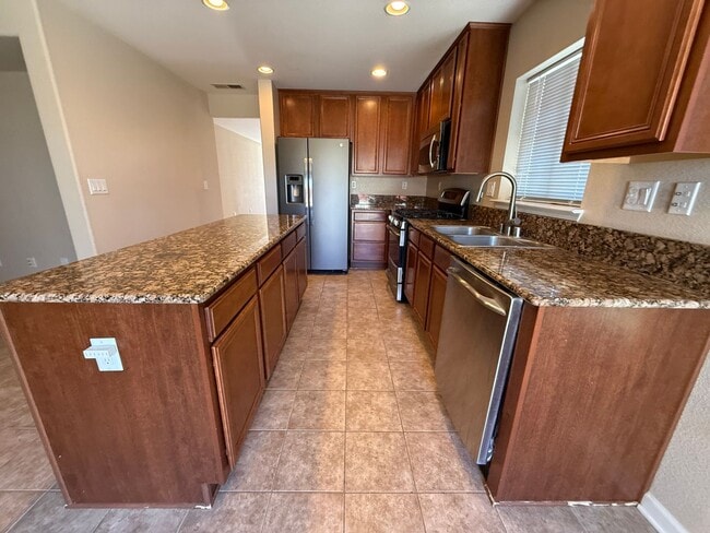 Building Photo - Charming 3 Bed / 2 Bath Single-Story Home in Reno ( off Military Rd)