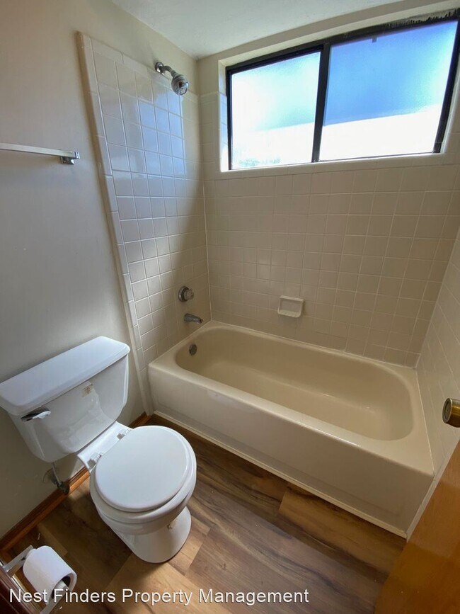 Building Photo - 3 br, 2 bath House - 2371 Ironstone Dr E