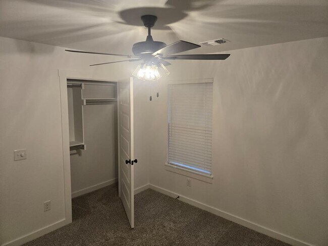 Building Photo - 17705 Horne Ln