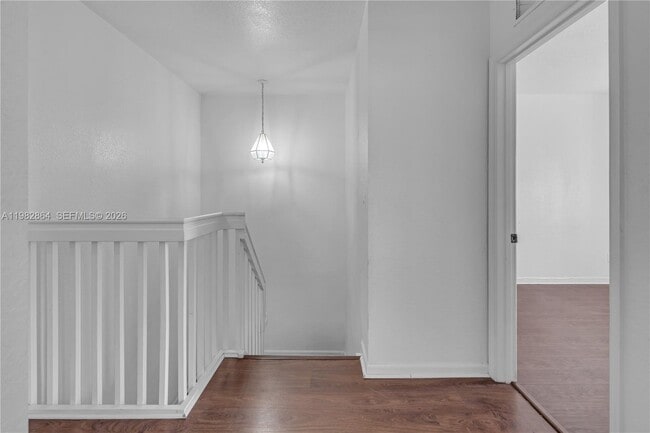 Building Photo - 2400 SW 87th Way