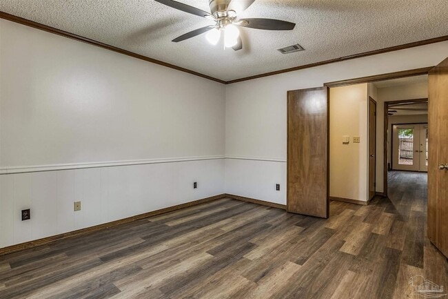 Building Photo - 6327 Heart Pine Dr