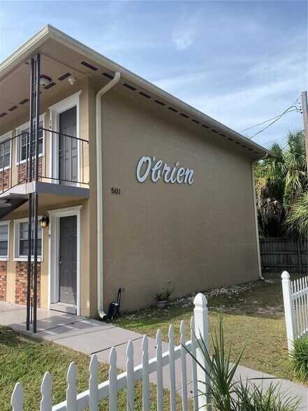 Building Photo - 501 NW 15th Ave