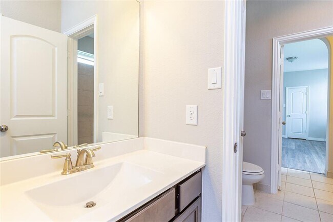 Building Photo - 24131 Cannon Anello Ct