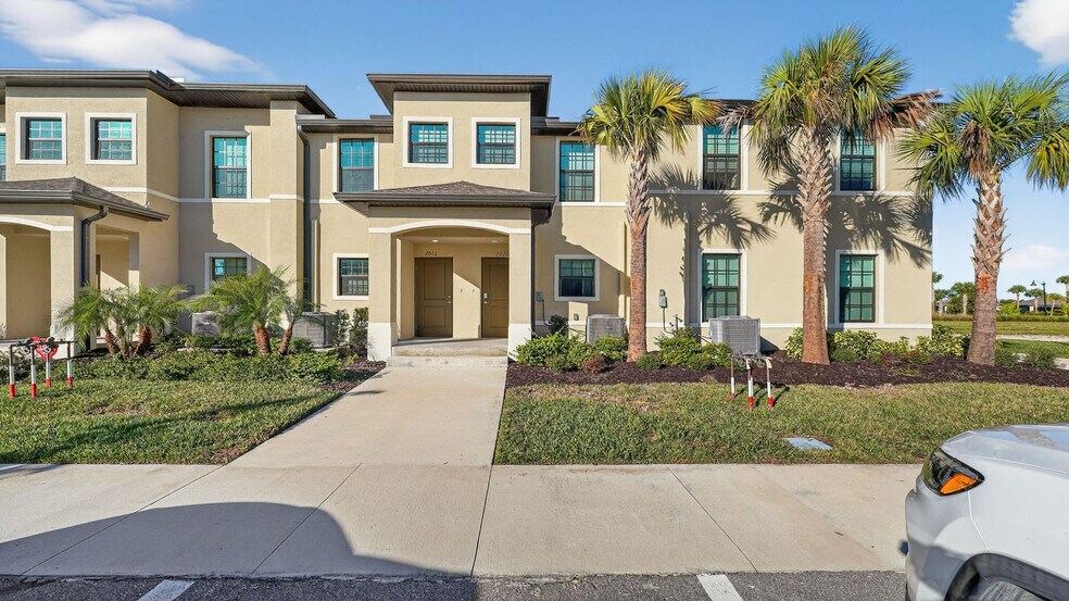 Building Photo - 2020 Vista Ln