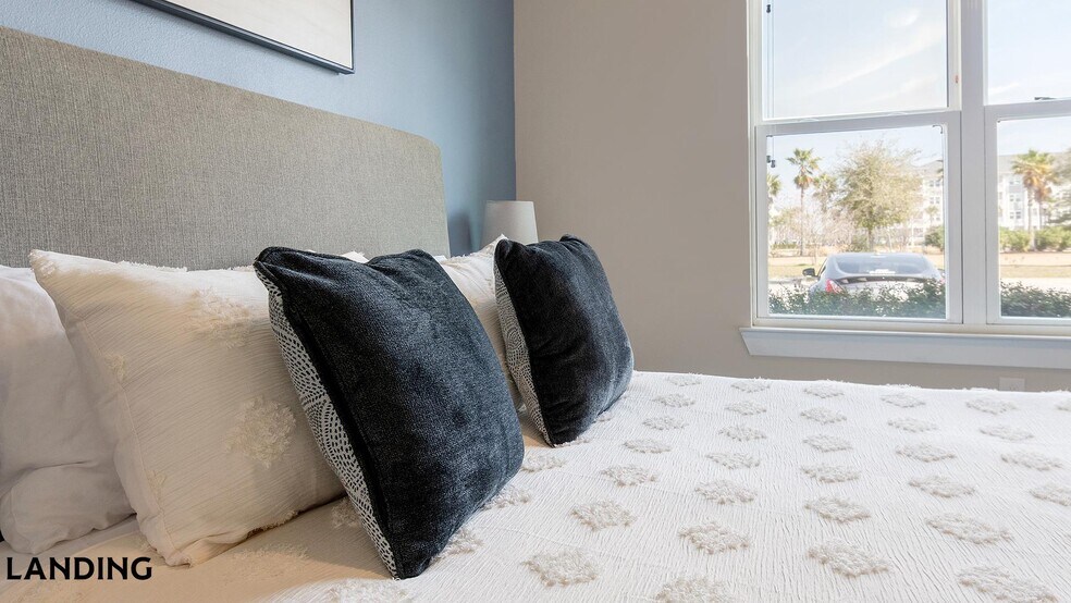 Building Photo - 65 Sentosa Dr