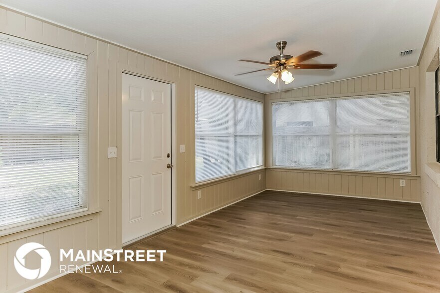 Building Photo - 1765 S Eden Cir