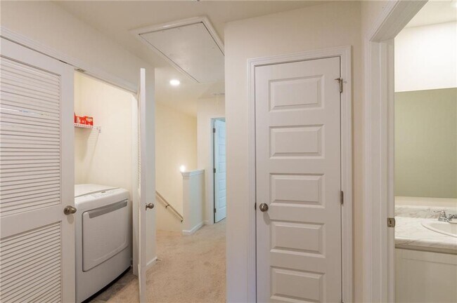 Building Photo - 4282 Callum Ct