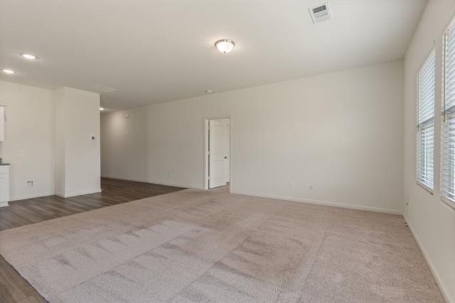 Building Photo - 2641 Sagebrush Dr