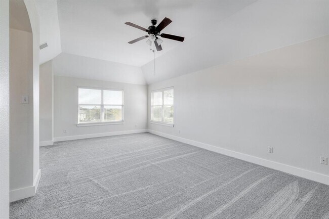 Building Photo - 277 Paddington Dr