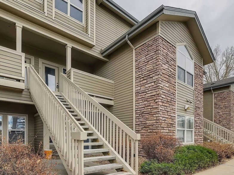 Building Photo - 18332 E Flora Dr