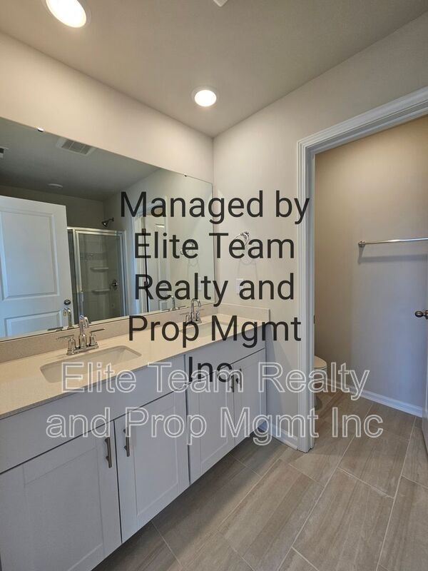 Building Photo - 5213 Brailey Cir