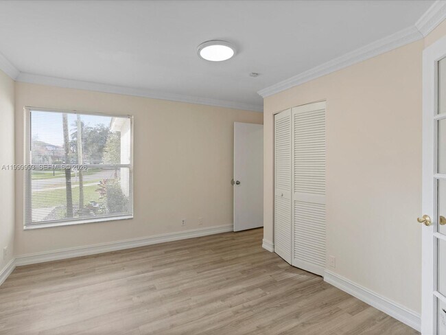 Building Photo - 1124 NW 130th Terrace