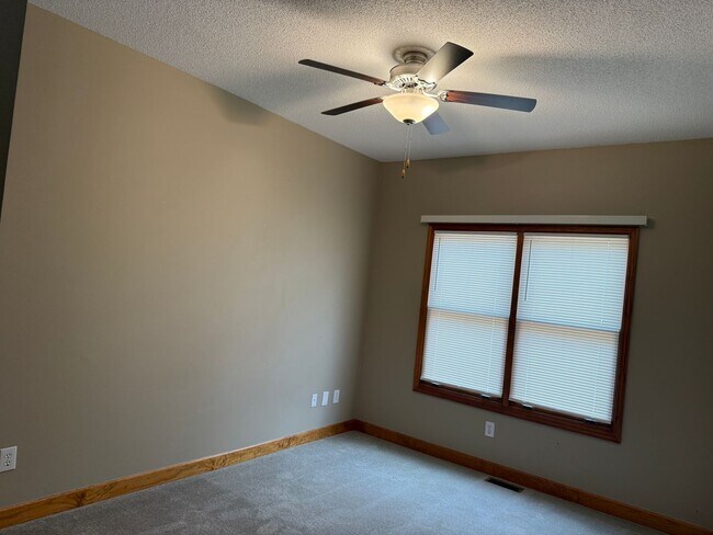 Building Photo - Chapin Lake Life - Call Lexington office for information 803-359-0793