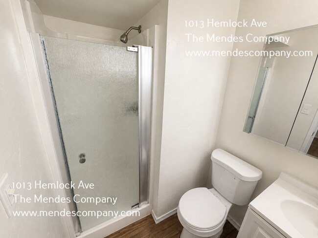 Building Photo - 1013 Hemlock Ave