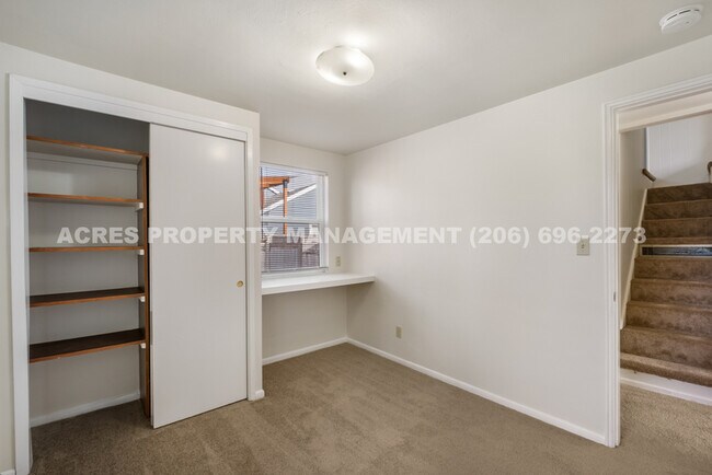 Building Photo - 17041 34th Ave S