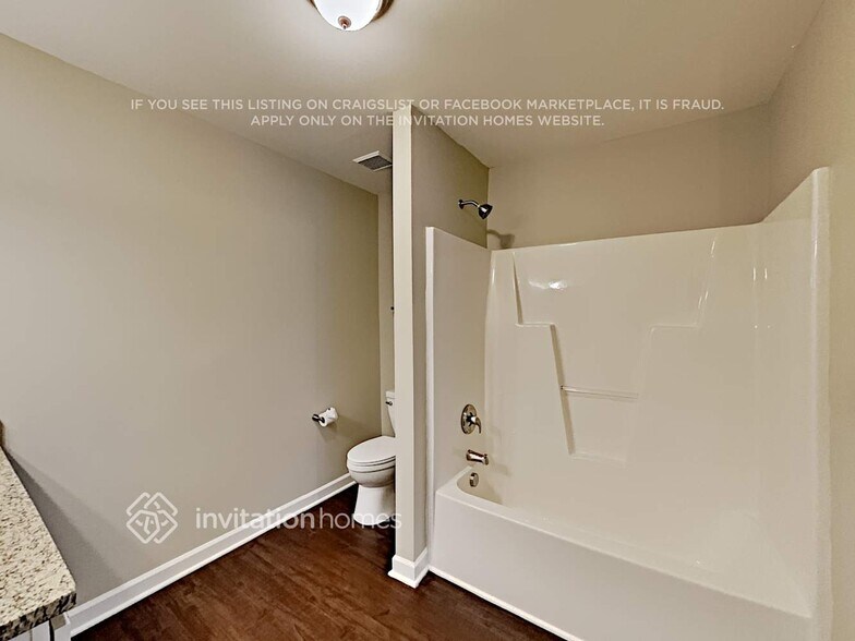 Building Photo - 886 Anchor Way NE