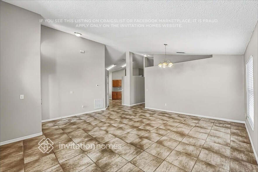 Building Photo - 3688 Becontree Pl
