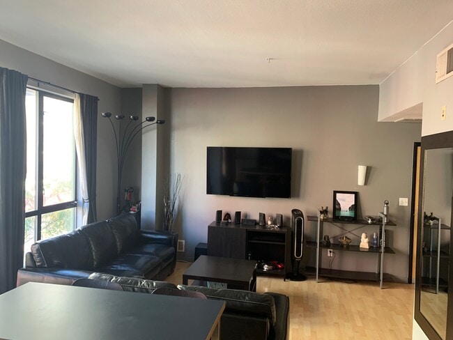 Building Photo - 777 Sixth Ave