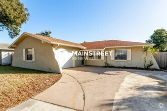 Building Photo - 1411 Cromwell Dr