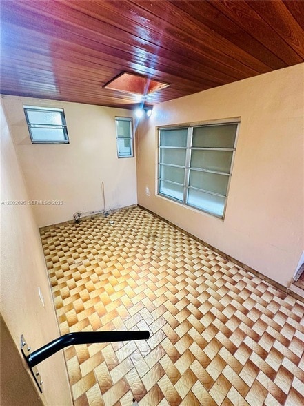 Building Photo - 6241 SW 2nd St