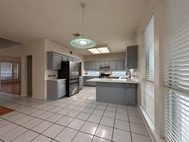 Building Photo - 17803 Dansworth Dr