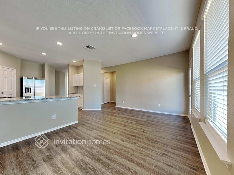 Building Photo - 2612 Redwood St