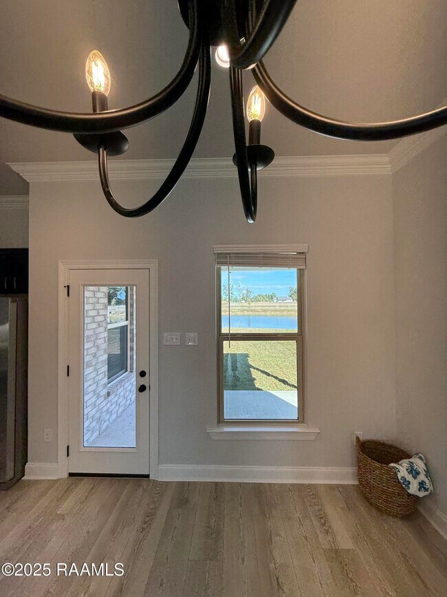 Building Photo - 135 Ridley Ln