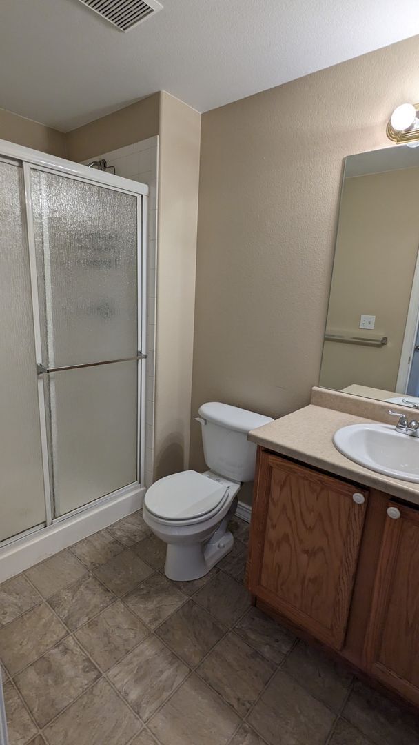 Building Photo - TWO STORY WITH FINISHED WALKOUT BASEMENT A...