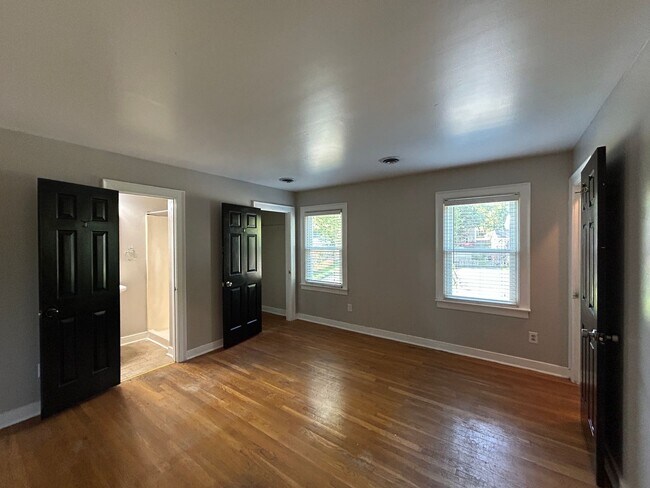 Building Photo - 10012 Copperwood Ct