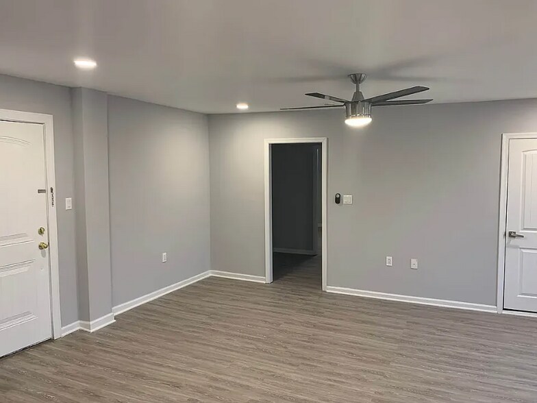 Building Photo - 6001 N 17th St