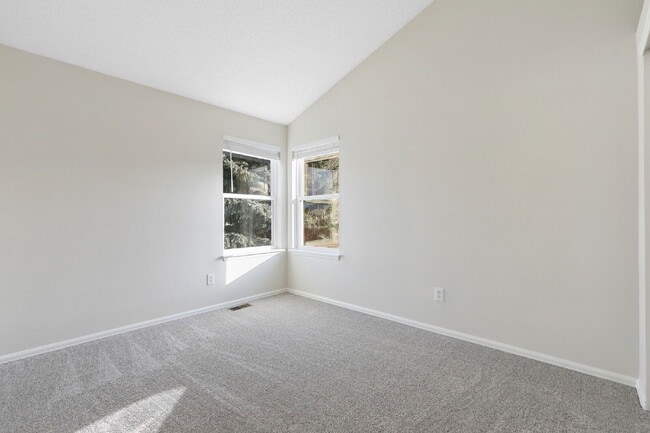 Building Photo - 7875 Montarbor Dr