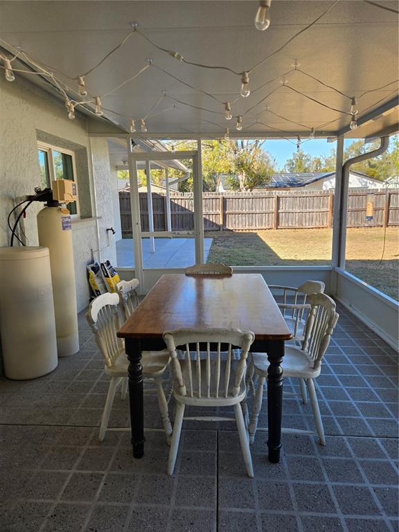 Building Photo - 3814 Cloverhill Ct