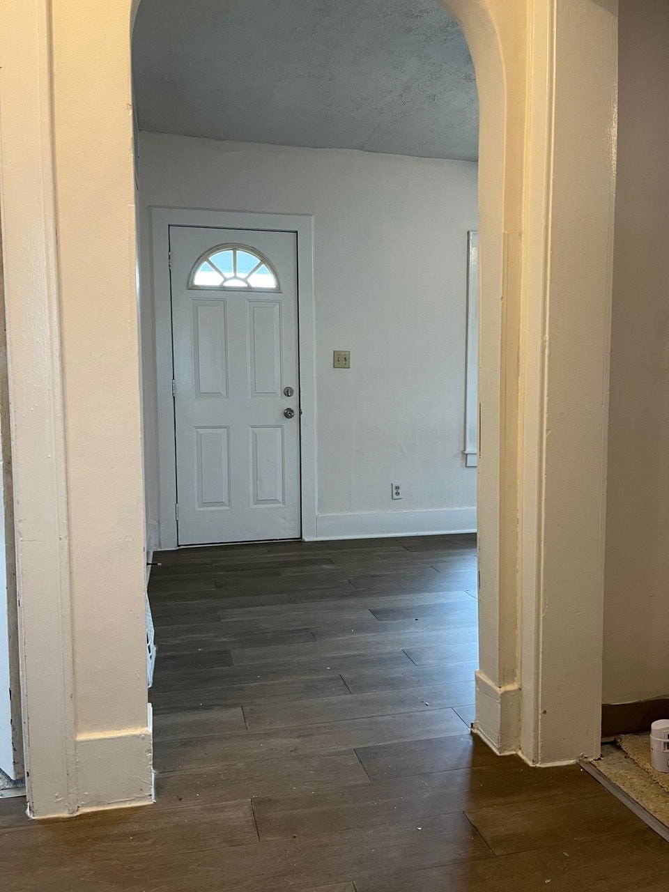 Building Photo - 631 Tisdale Ave