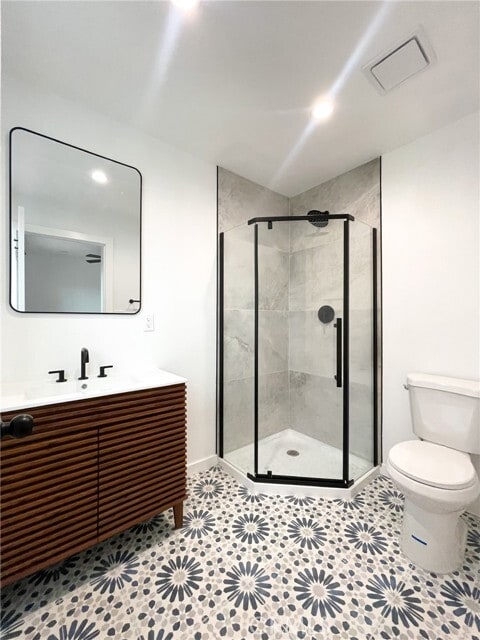 Building Photo - 15014 La Condesa Dr