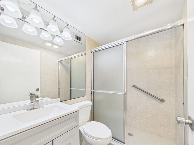 Building Photo - 7510 Hornwood Dr
