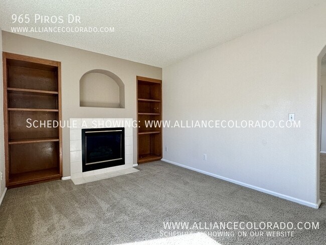 Building Photo - 965 Piros Dr