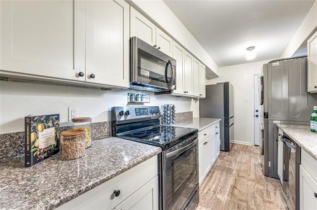 Building Photo - 13618 Brookgreen Dr