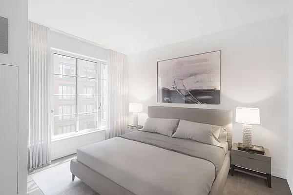 Building Photo - 70 Charlton St