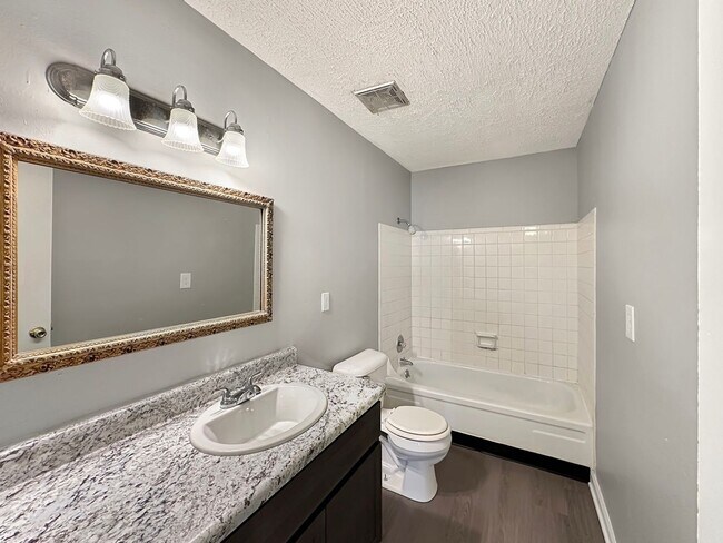 Building Photo - Cozy & Affordable 2-Bedroom Apartment at The Oaks on Davidson – Greensburg, IN