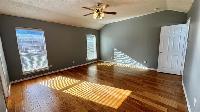 Building Photo - 3818 Blossom Dr