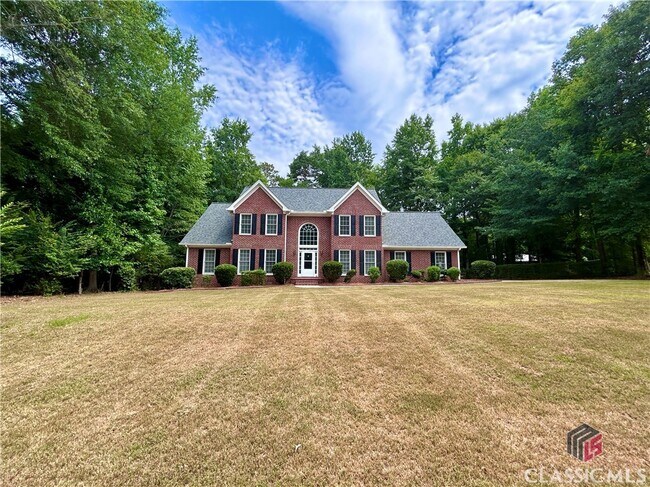 Building Photo - 120 Cedar Springs Pl