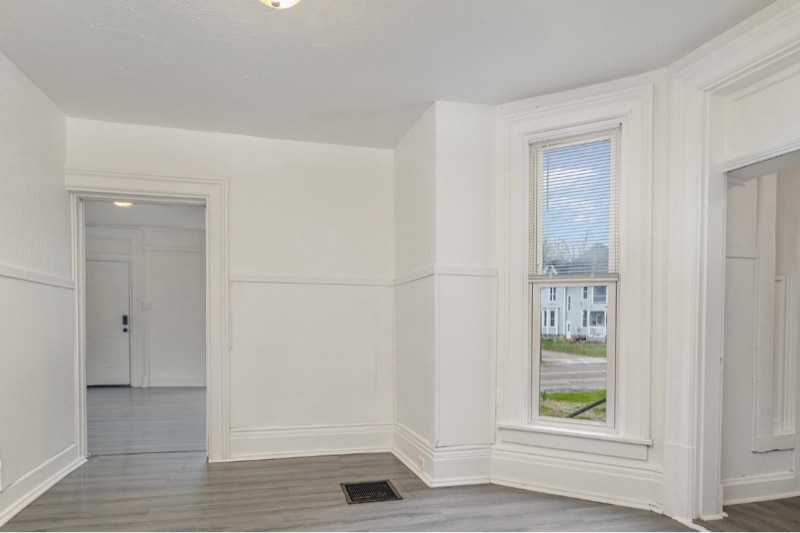 Building Photo - 500 W Wyoming Ave