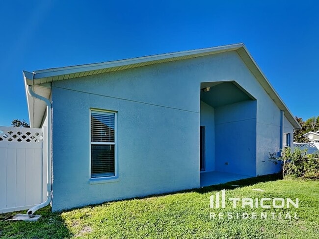 Building Photo - 31333 Heatherstone Dr