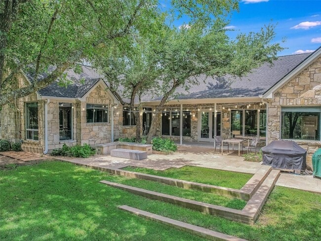 Building Photo - 417 Beardsley Ln