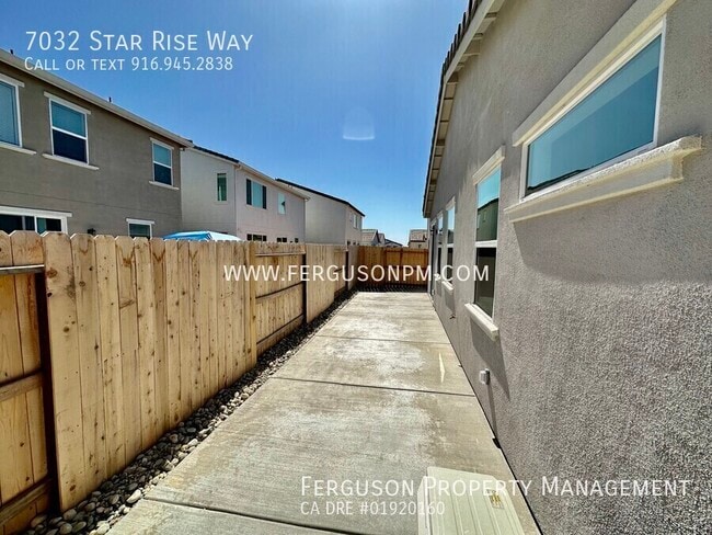 Building Photo - 7032 Star Rise Wy